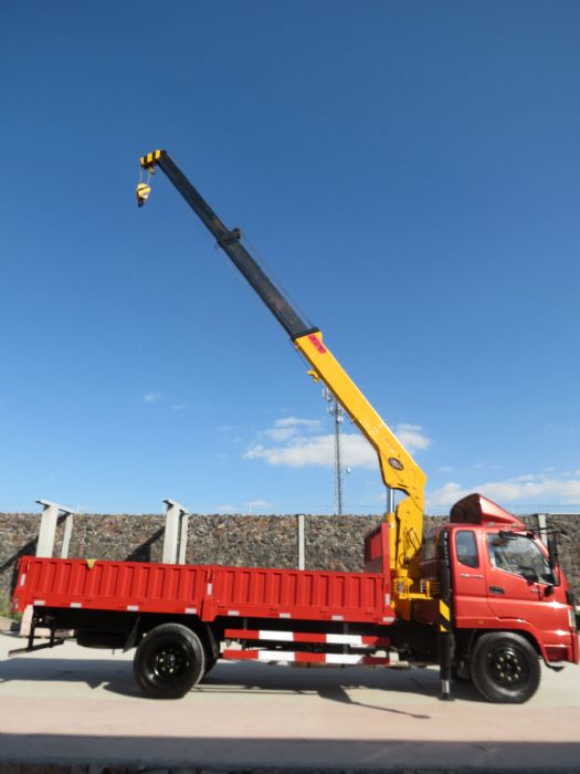 GRUA TELESCOPICA